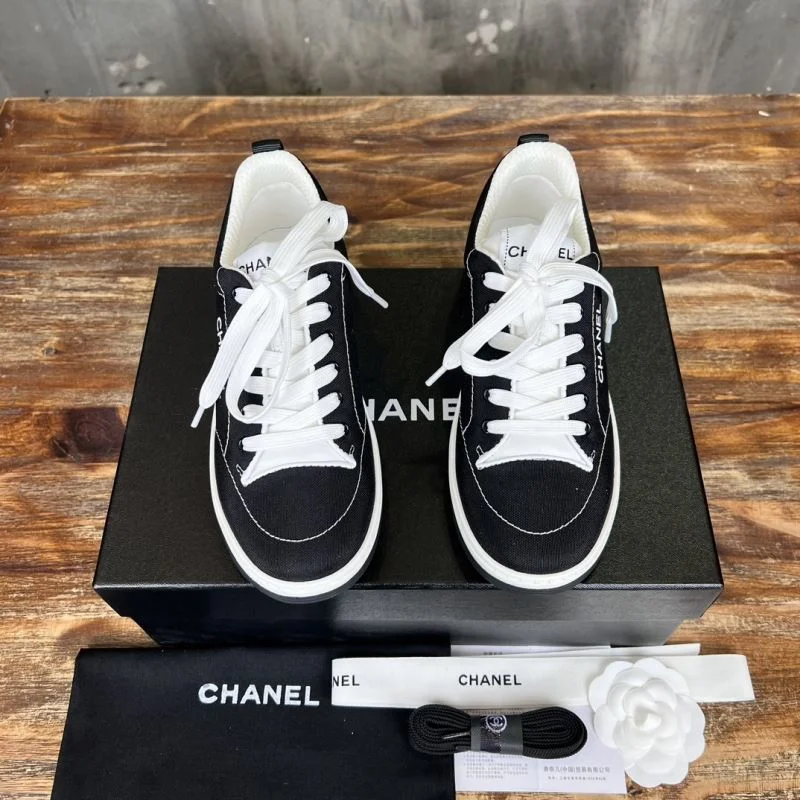 Minimalist Chanel Sport Shoes 17245
