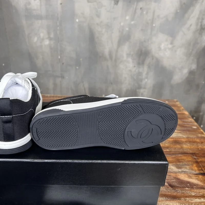 Minimalist Chanel Sport Shoes 17245