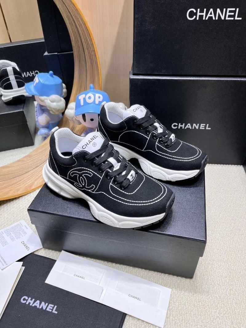 Thermal Chanel Sport Shoes 18414