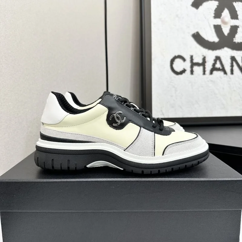 Snug Chanel Sport Shoes 19542