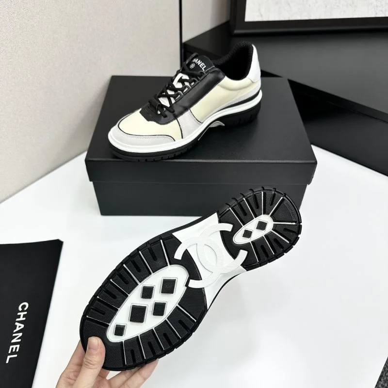 Snug Chanel Sport Shoes 19542