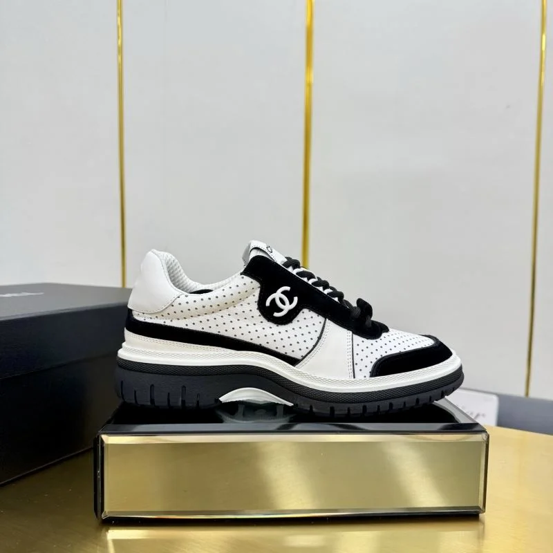 Breathable Chanel Sport Shoes 19431