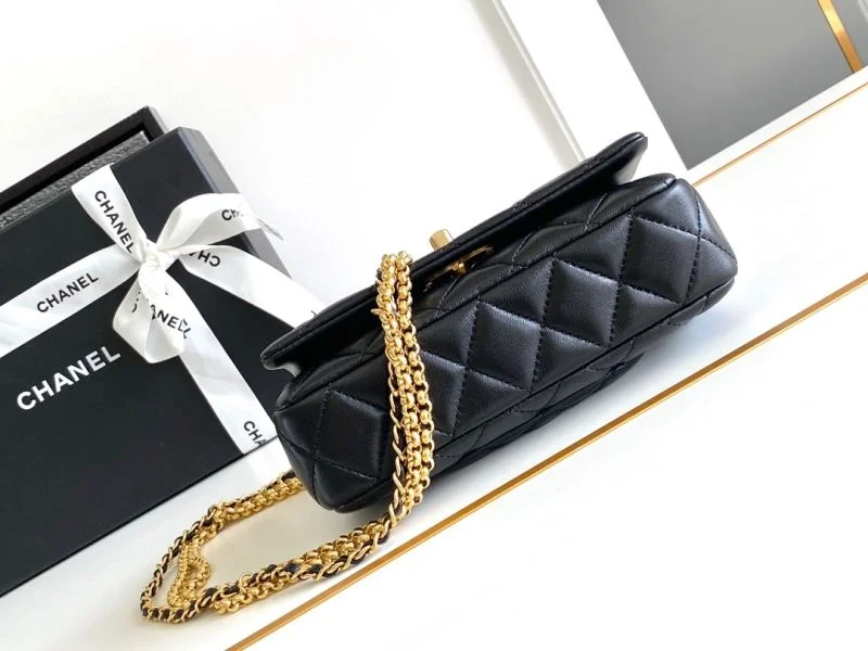 Chanel Stachel Bags Bold 54687