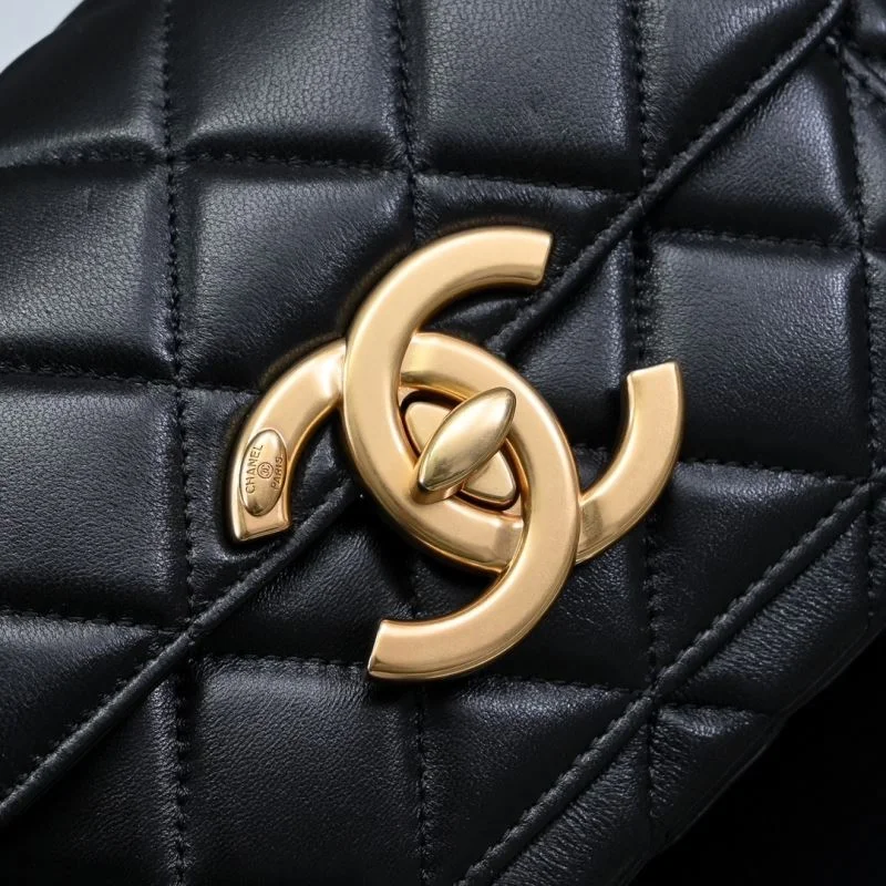 Chanel Stachel Bags Versatile 54686