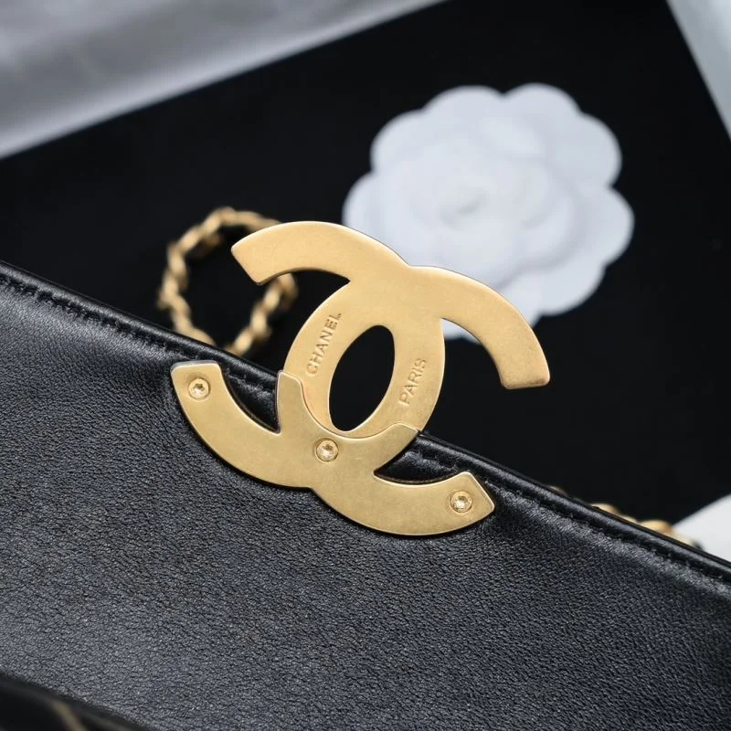 Chanel Stachel Bags Versatile 54686