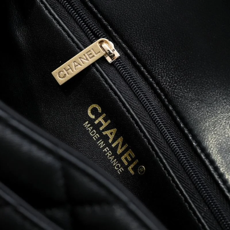 Chanel Stachel Bags Versatile 54686