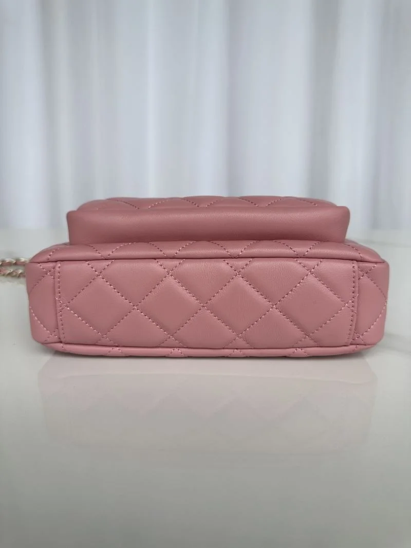 Minimalist Chanel Stachel Bags 54663