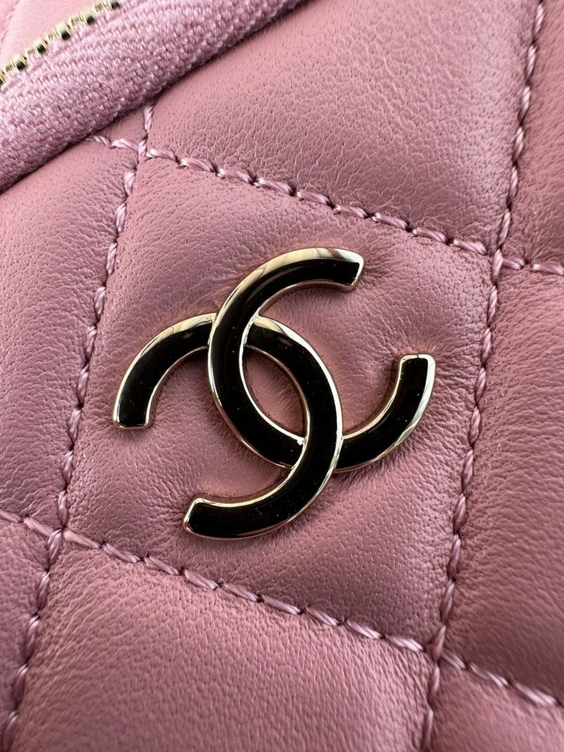 Minimalist Chanel Stachel Bags 54663