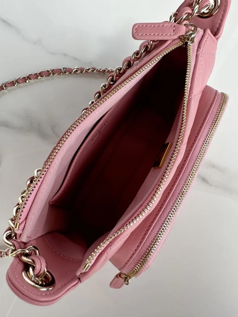 Minimalist Chanel Stachel Bags 54663
