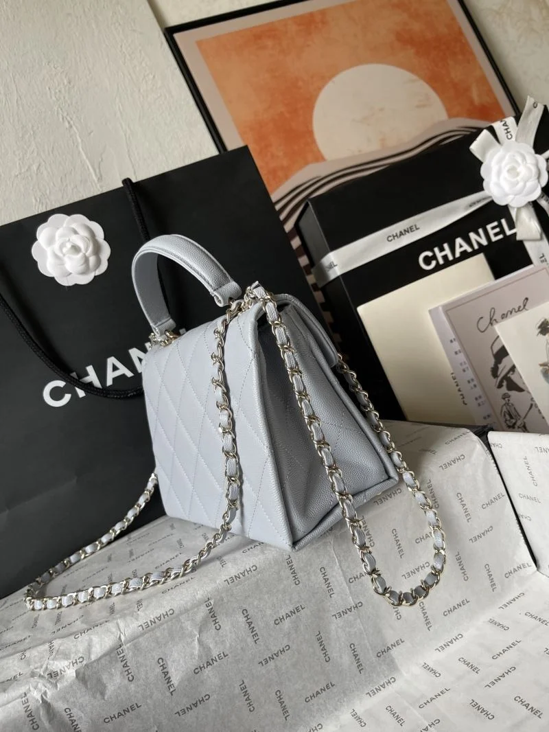 Minimalist Chanel Stachel Bags 54643