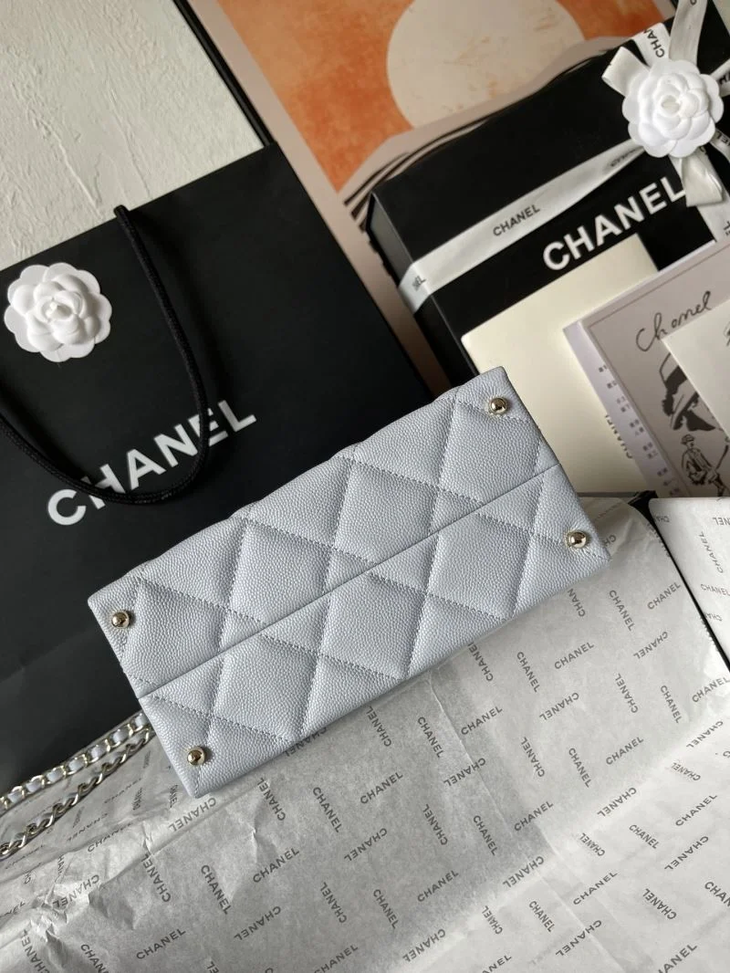 Minimalist Chanel Stachel Bags 54643