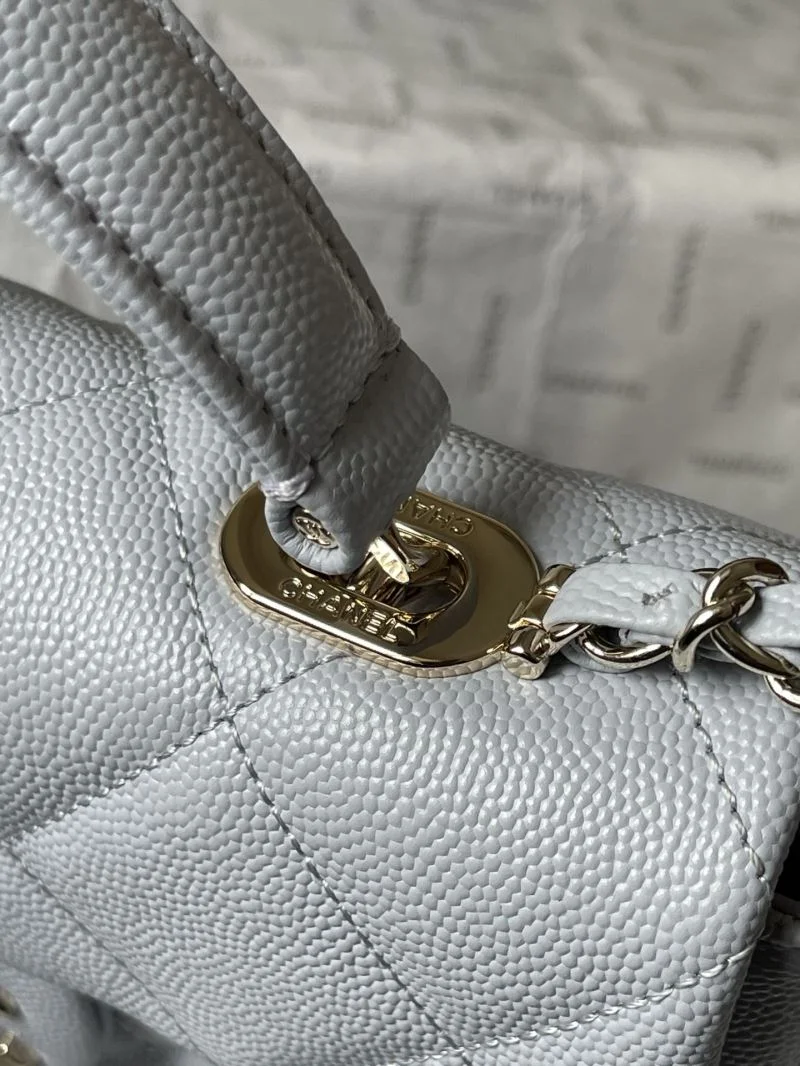 Minimalist Chanel Stachel Bags 54643