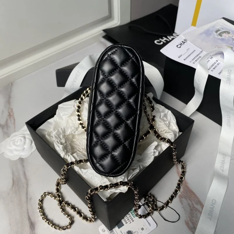 Chanel Stachel Bags Versatile 54634