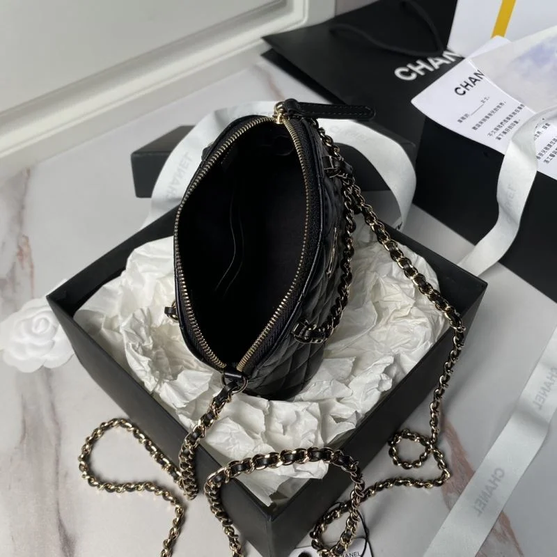 Chanel Stachel Bags Versatile 54634