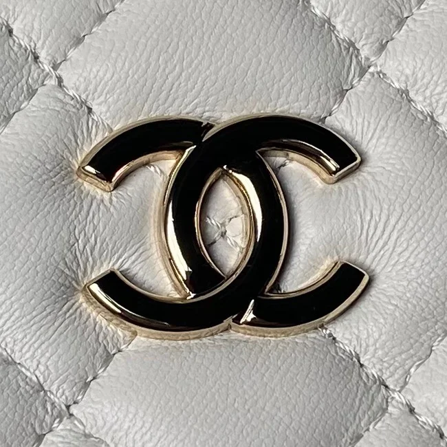 FreshLook Chanel Stachel Bags 54639