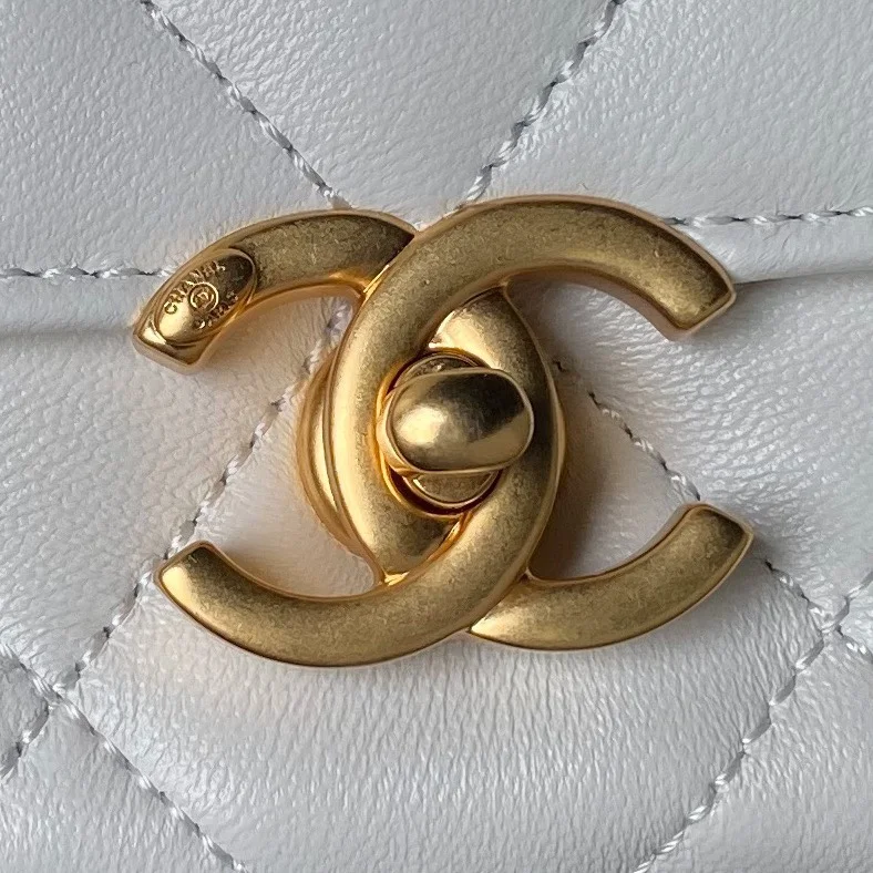 Chanel Stachel Bags Compact 54750