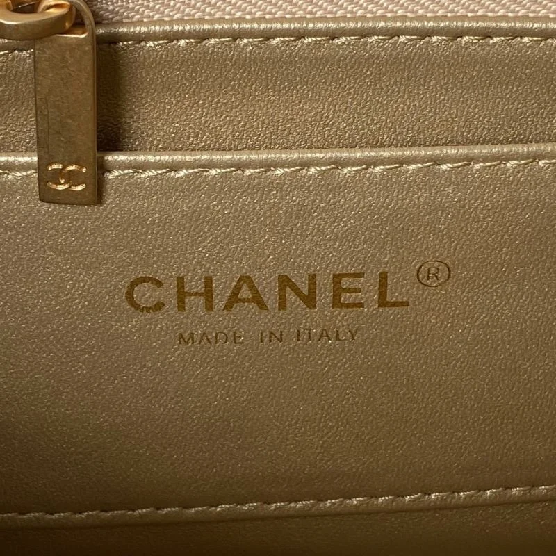 Chanel Stachel Bags Compact 54750