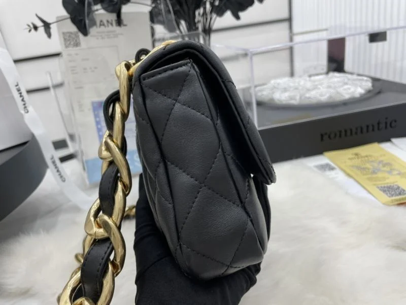 Neat Chanel Stachel Bags 54619