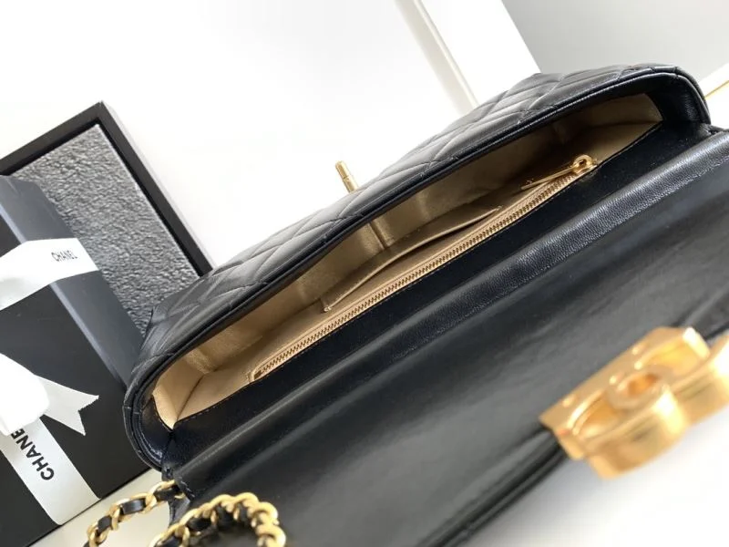Effortless Chanel Stachel Bags 54617