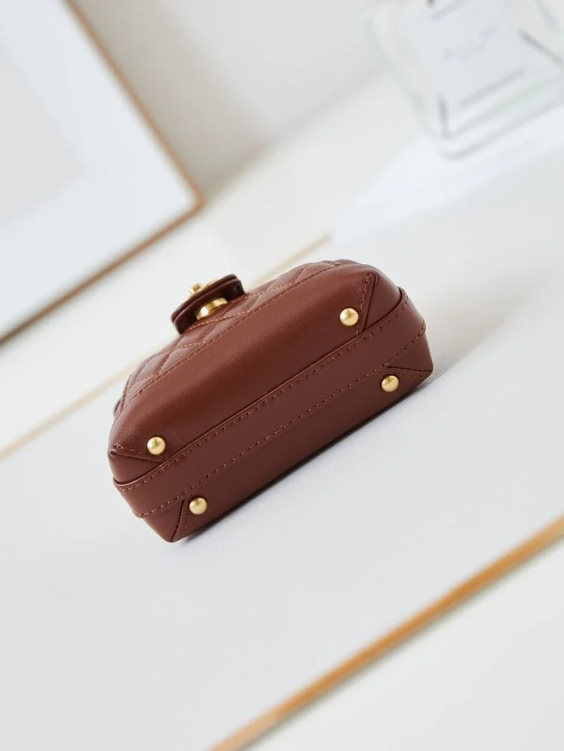 Chanel Stachel Bags Minimalist 54610