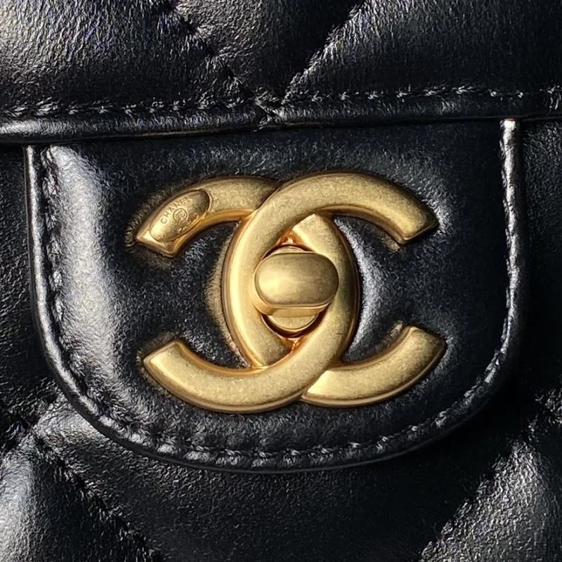 UrbanChic Chanel Stachel Bags 54602
