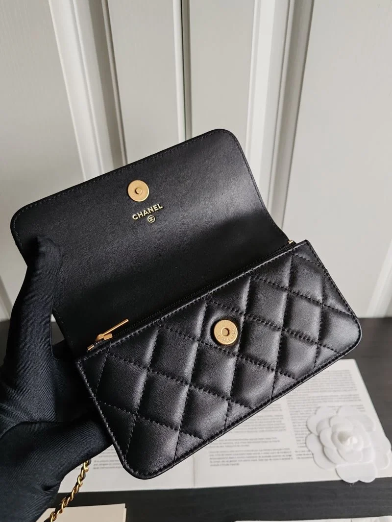 OdorResistant Chanel Stachel Bags 54589