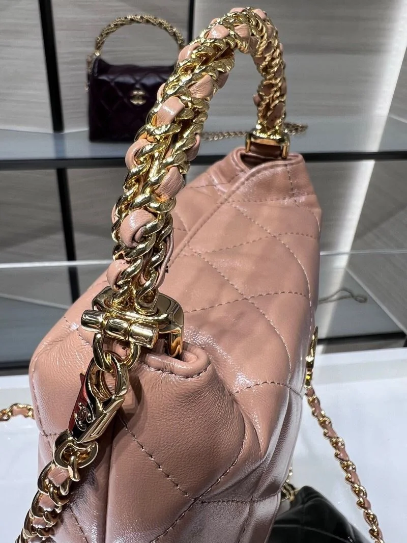 WellDesigned Chanel Stachel Bags 54551