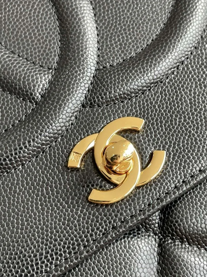 Chanel Stachel Bags EyeCatching 54512