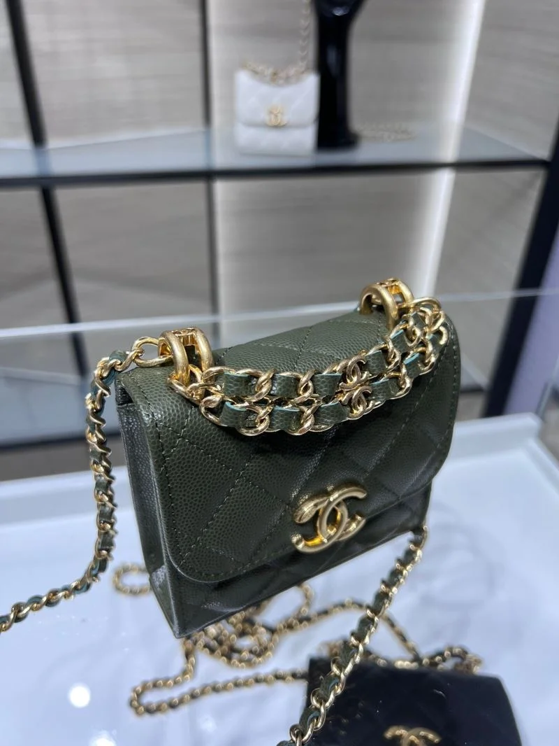 WellDesigned Chanel Stachel Bags 54485
