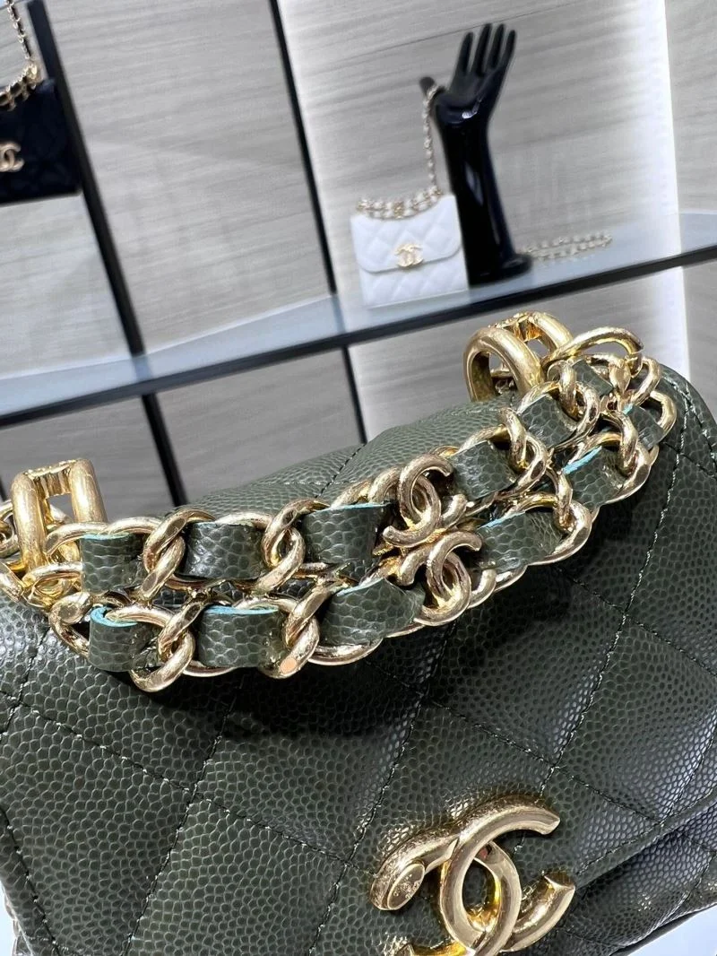 WellDesigned Chanel Stachel Bags 54485