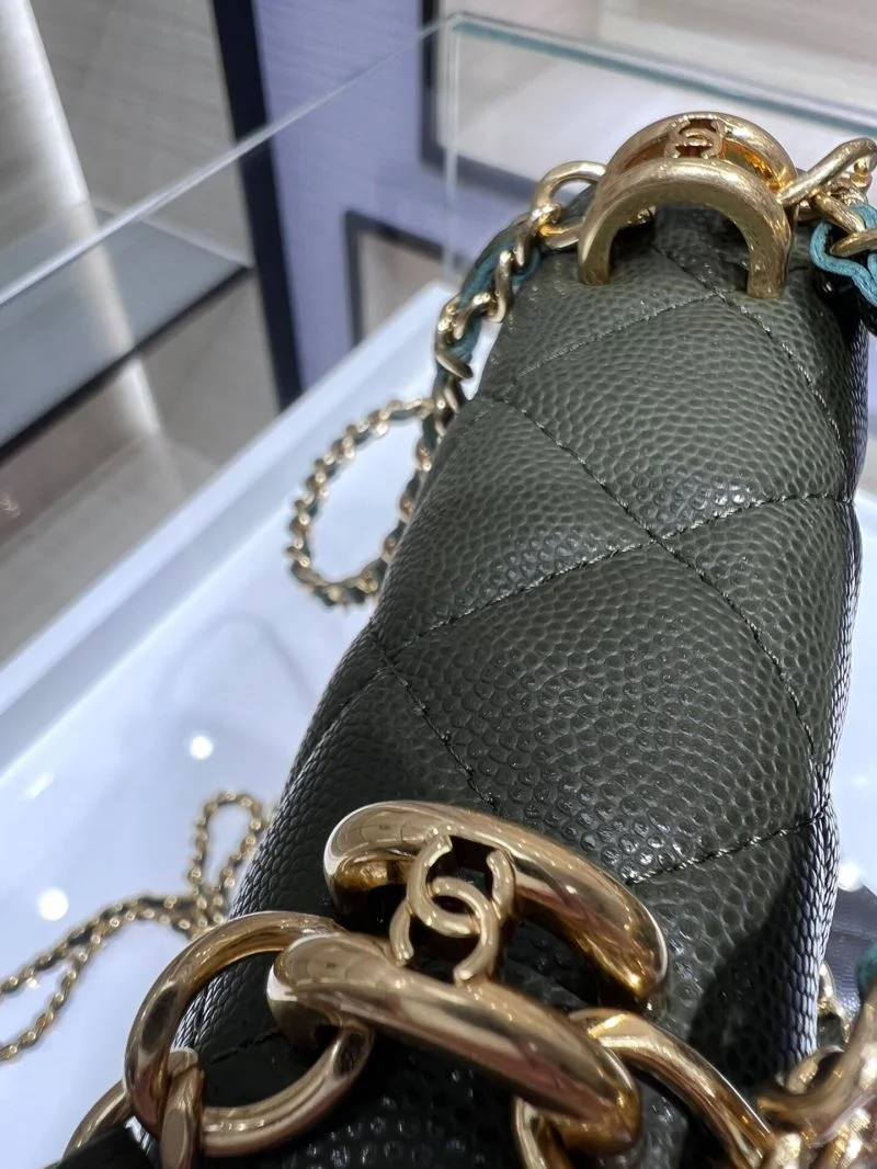 WellDesigned Chanel Stachel Bags 54485