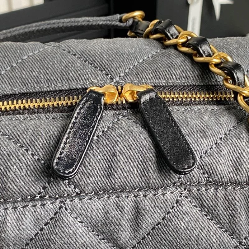 Chanel Stachel Bags Lightweight 54472