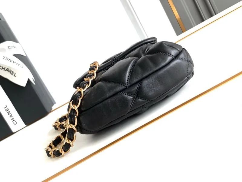 UrbanChic Chanel Stachel Bags 54494