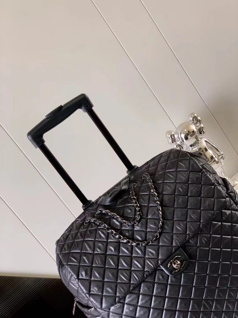 Chanel Suitcase Durable 69333