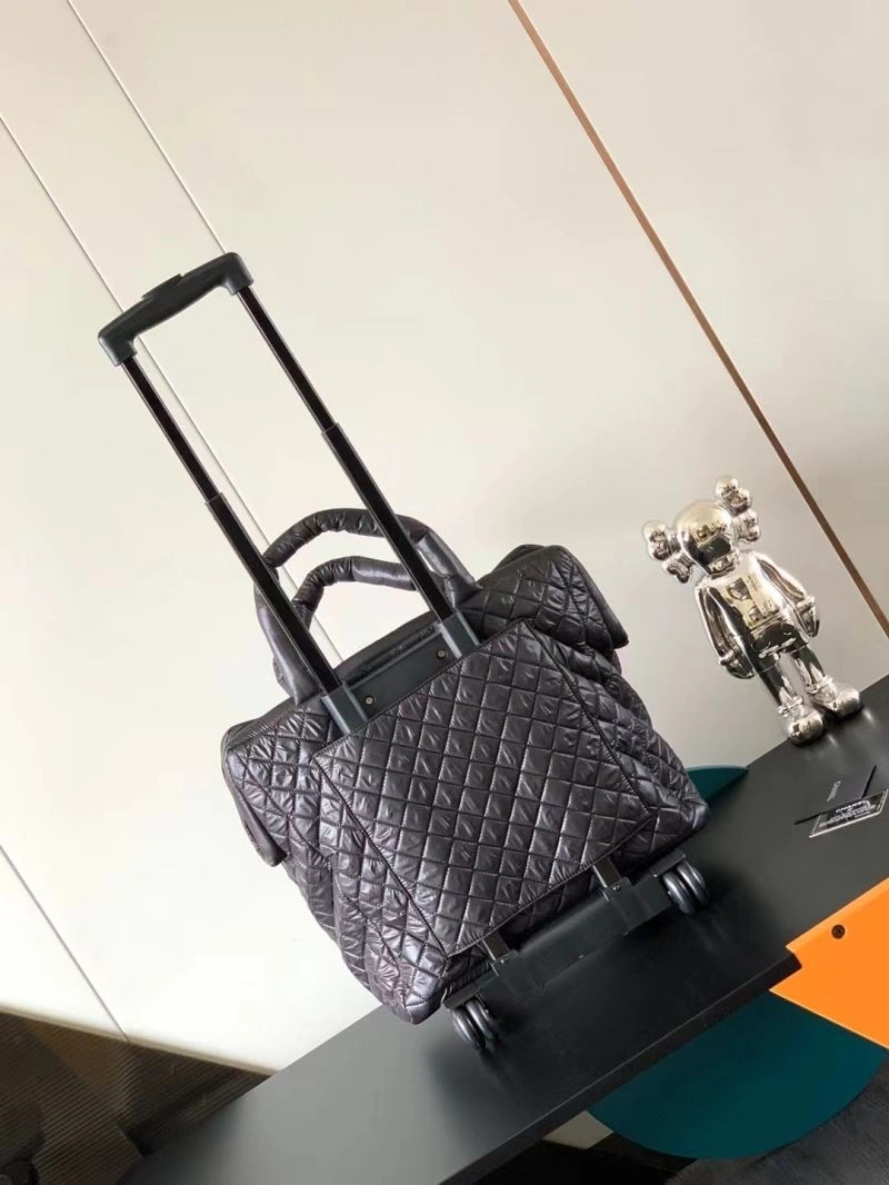 Reliable Chanel Suitcase 69382