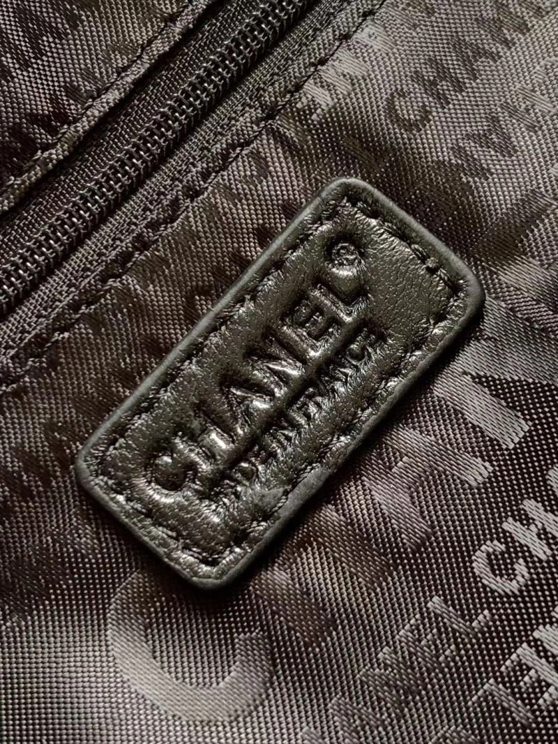 Reliable Chanel Suitcase 69382