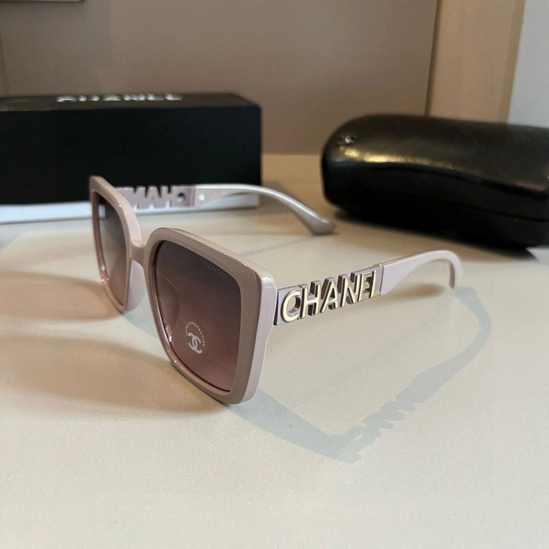 Chanel Sunglasses Durable 278179