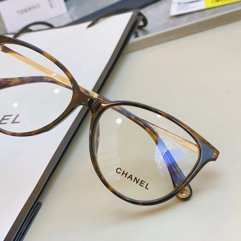 Chanel Sunglasses Chic 278165