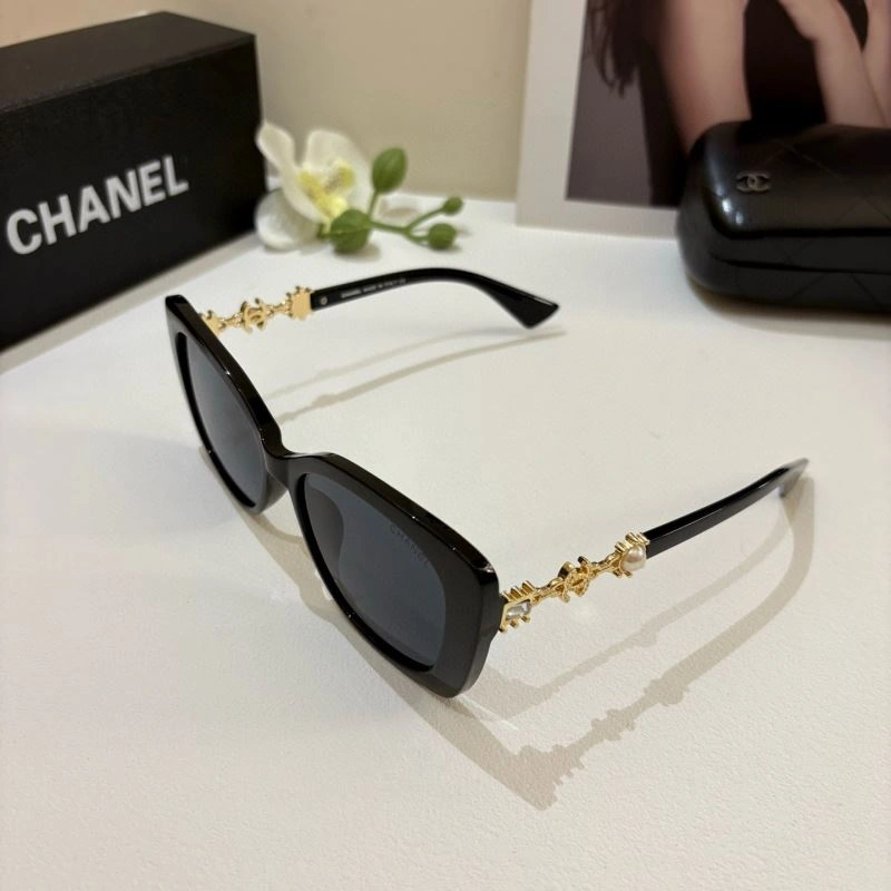 Chic Chanel Sunglasses 278162