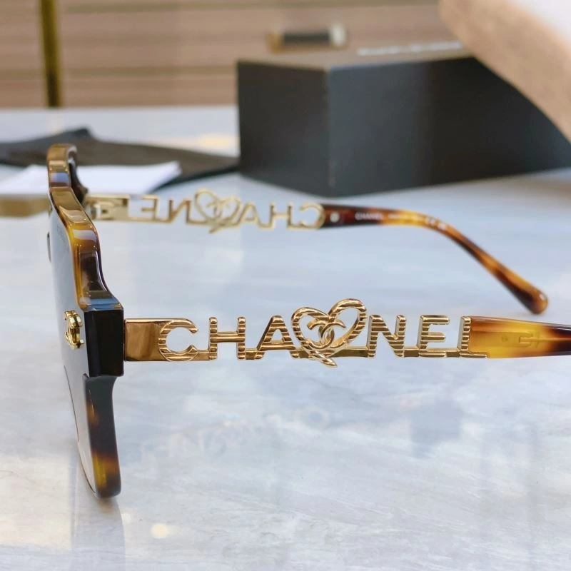Chanel Sunglasses EasyCare 278155
