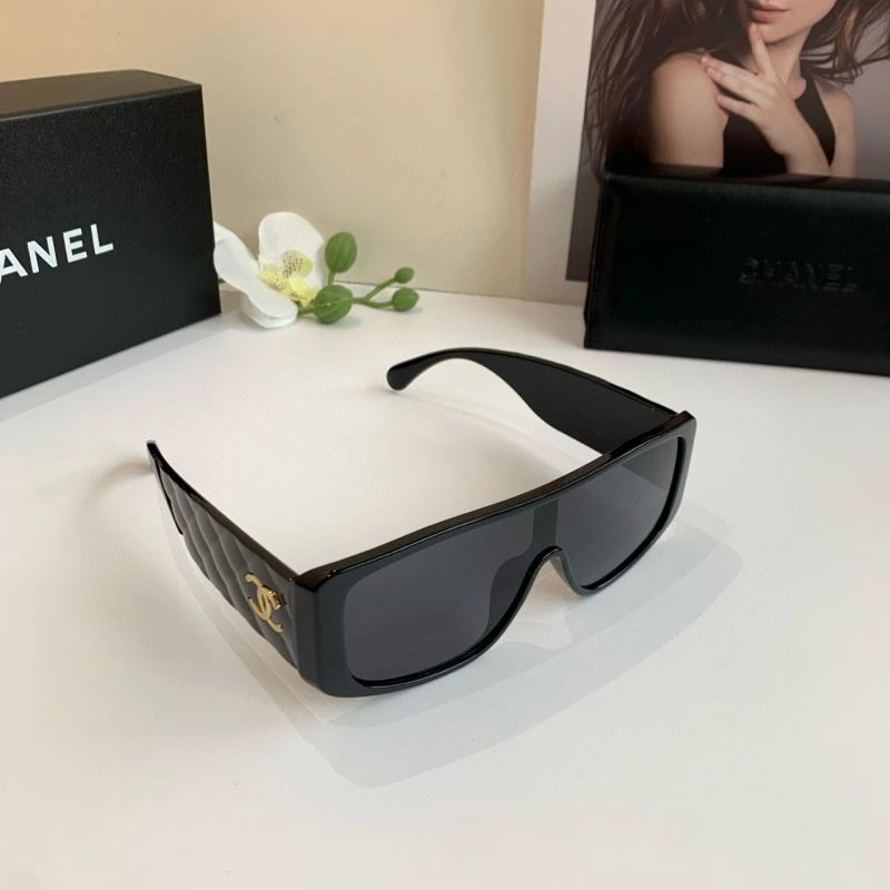 Chanel Sunglasses UrbanStyle 278138