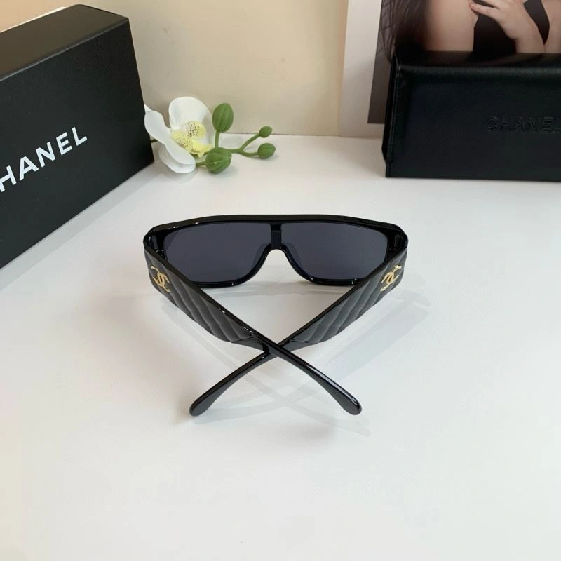 Chanel Sunglasses UrbanStyle 278138