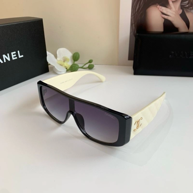 Durable Chanel Sunglasses 278152