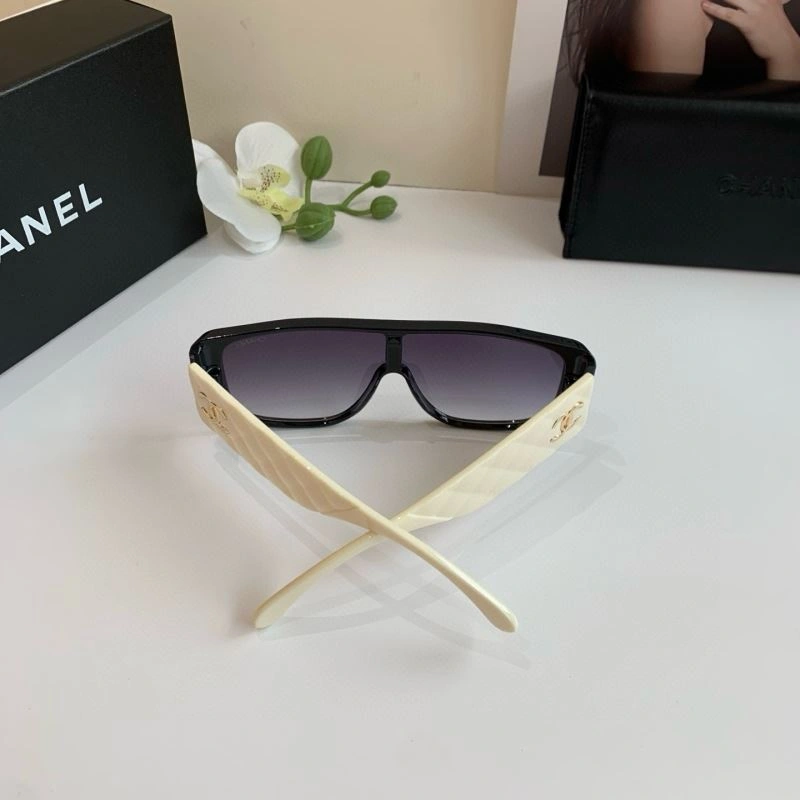 Durable Chanel Sunglasses 278152