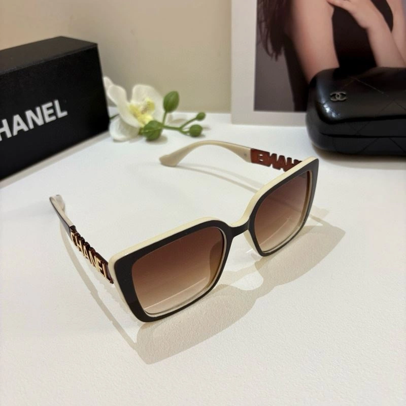 Chanel Sunglasses Unisex 278137