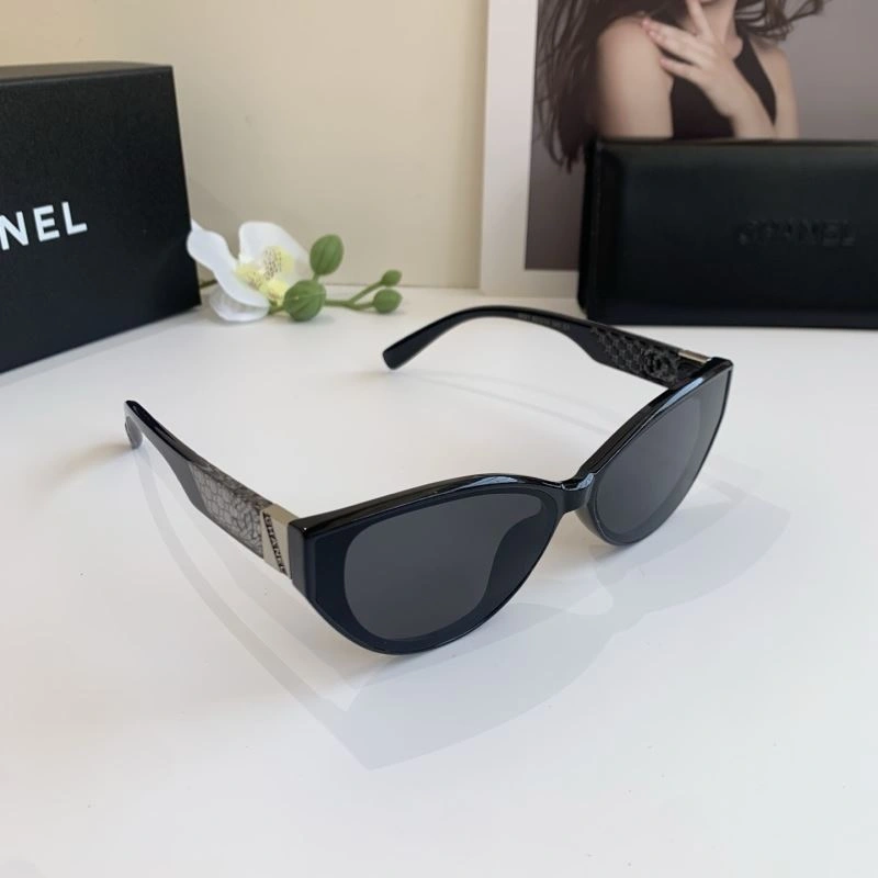 Chanel Sunglasses Resilient 278133