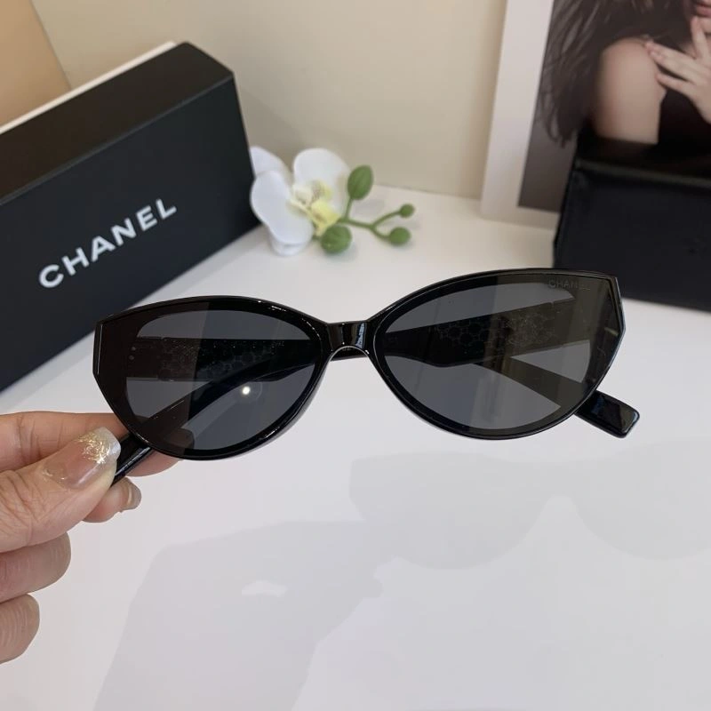 Chanel Sunglasses Resilient 278133