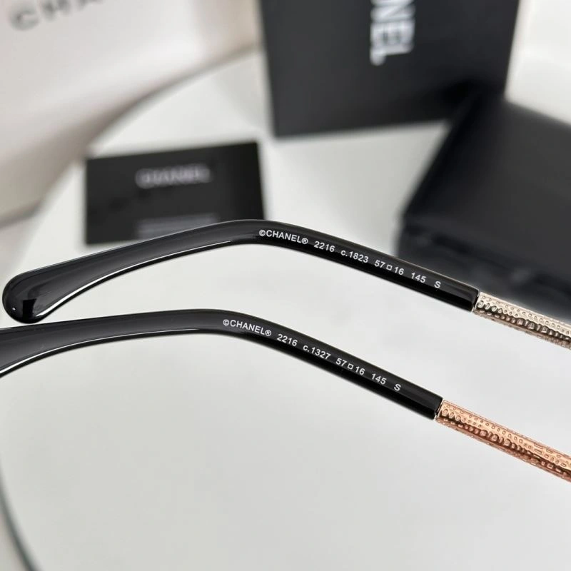 Sophisticated Chanel Sunglasses 278161