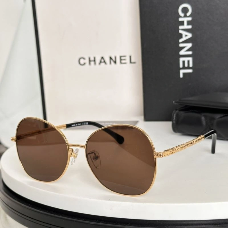 Chanel Sunglasses Effortless 278158