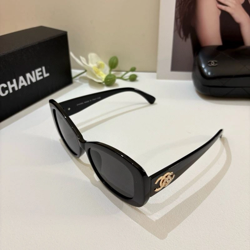 UrbanChic Chanel Sunglasses 278143